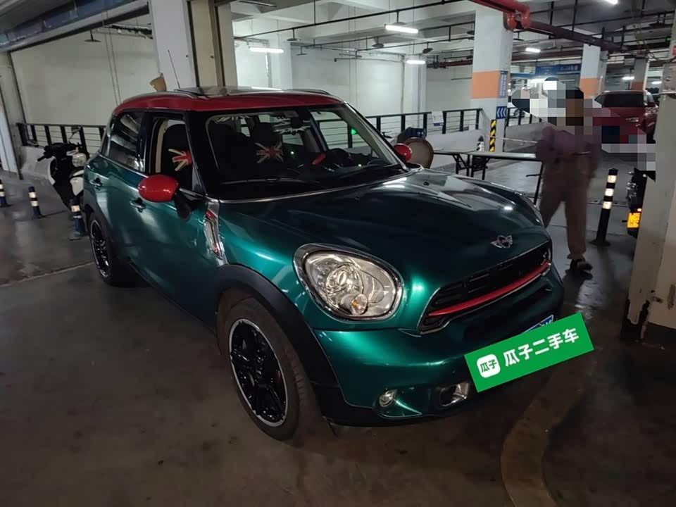 MINI COUNTRYMAN