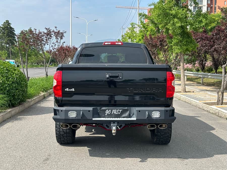 Toyota Tundra 2016, фото 5