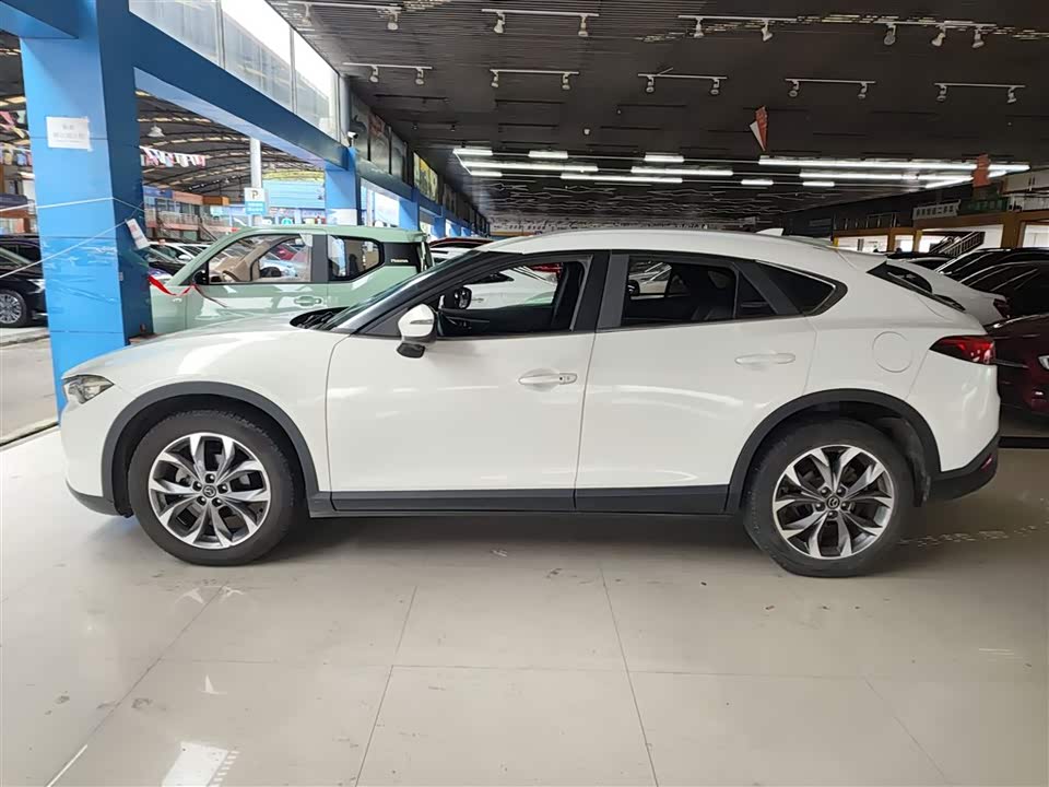 Mazda CX-4