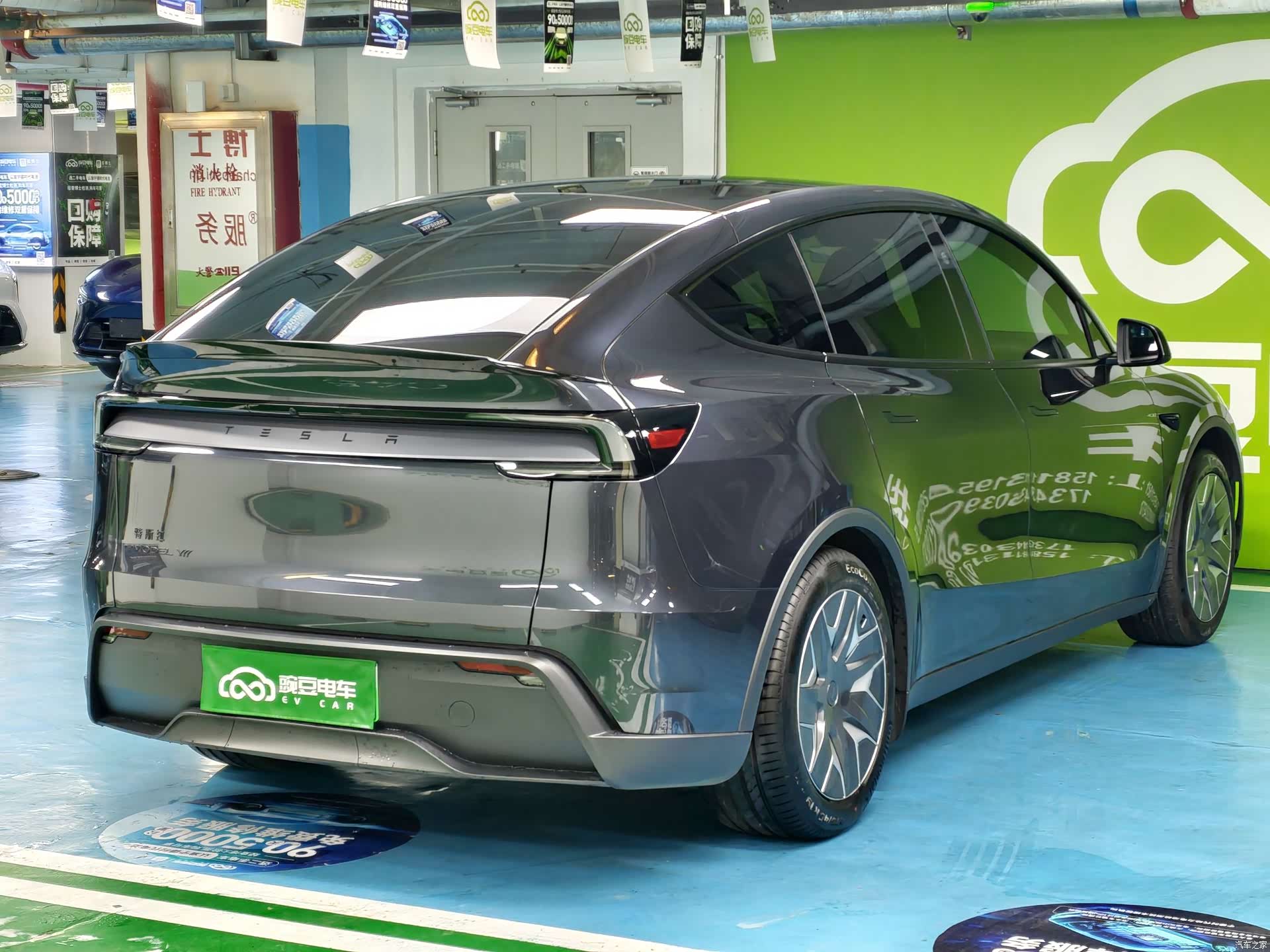 Tesla Model Y, 2025 22