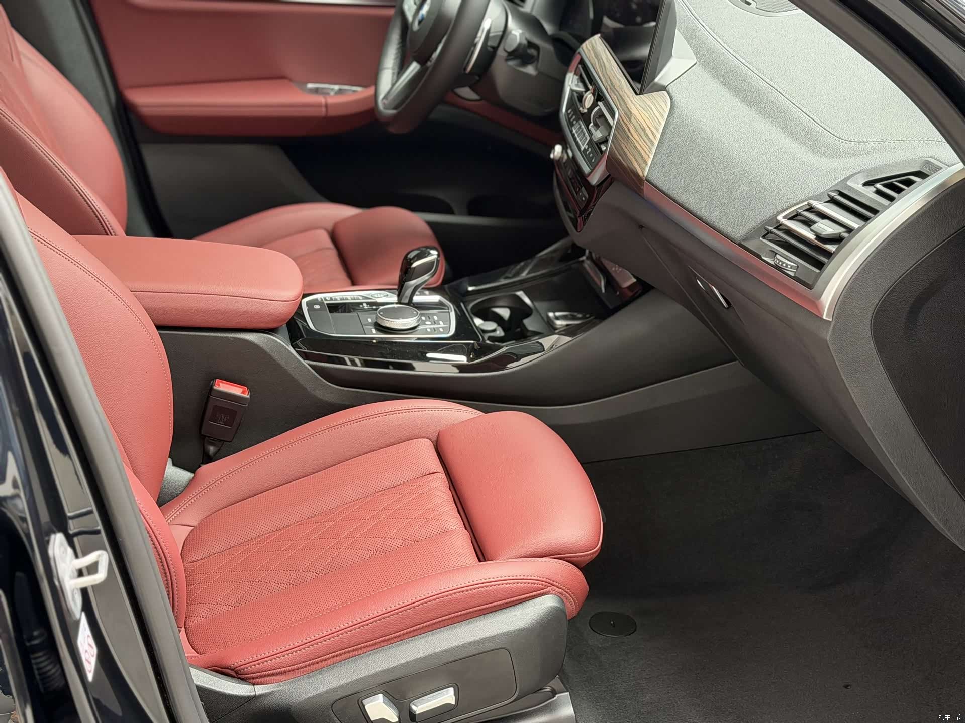 BMW X3, 2023 12