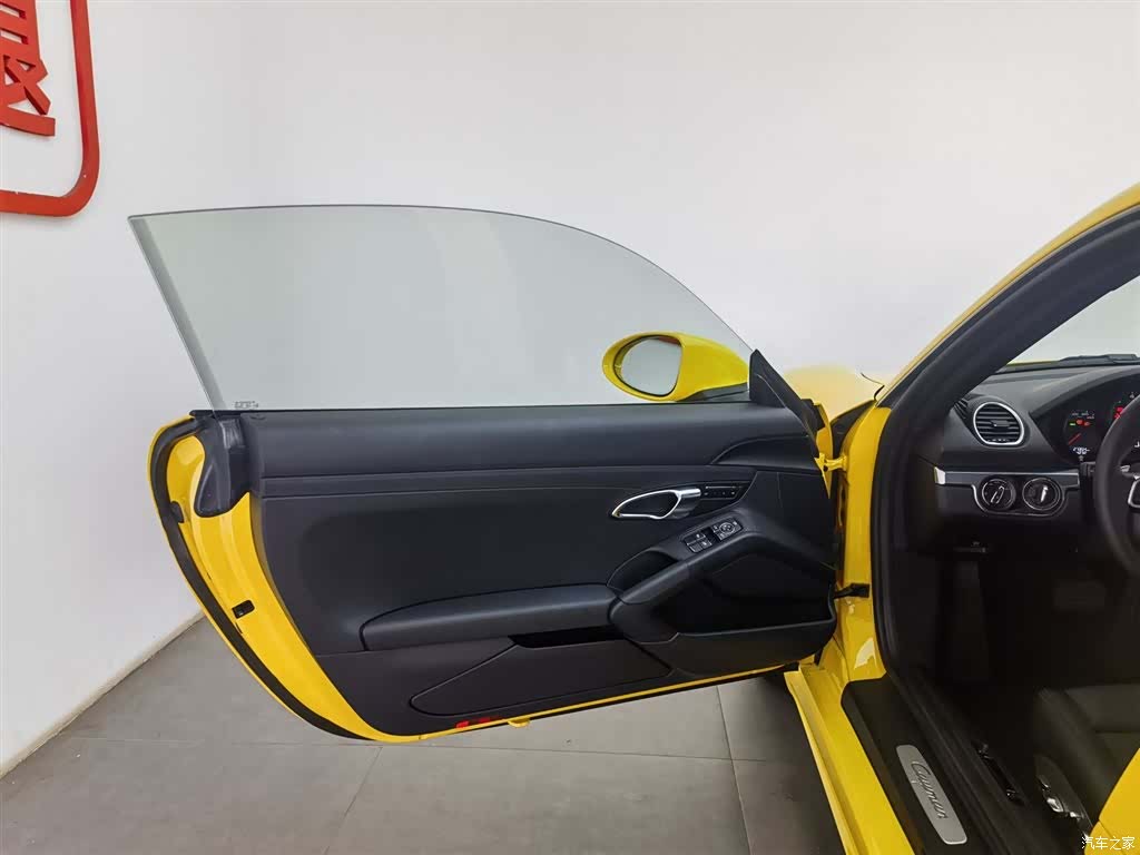 Porsche Cayman, 2022 8