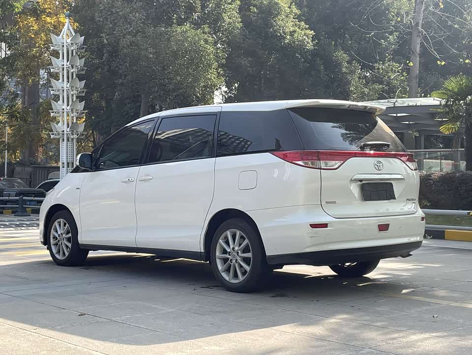 Toyota Previa