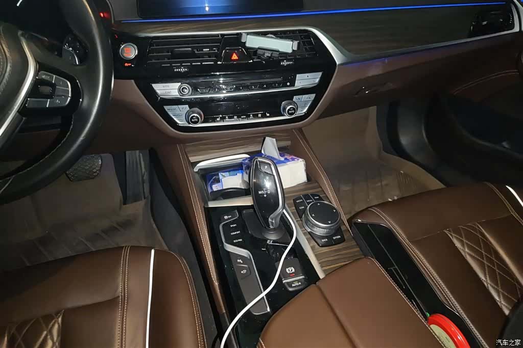BMW 5 Series, 2018 16