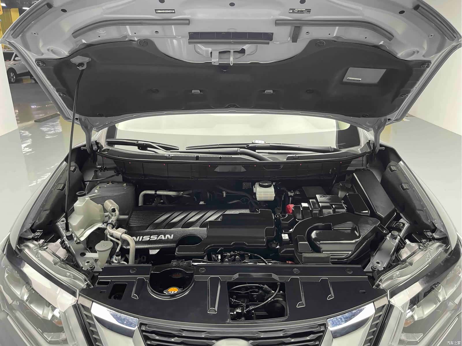 Nissan X-Trail, 2025 все фото