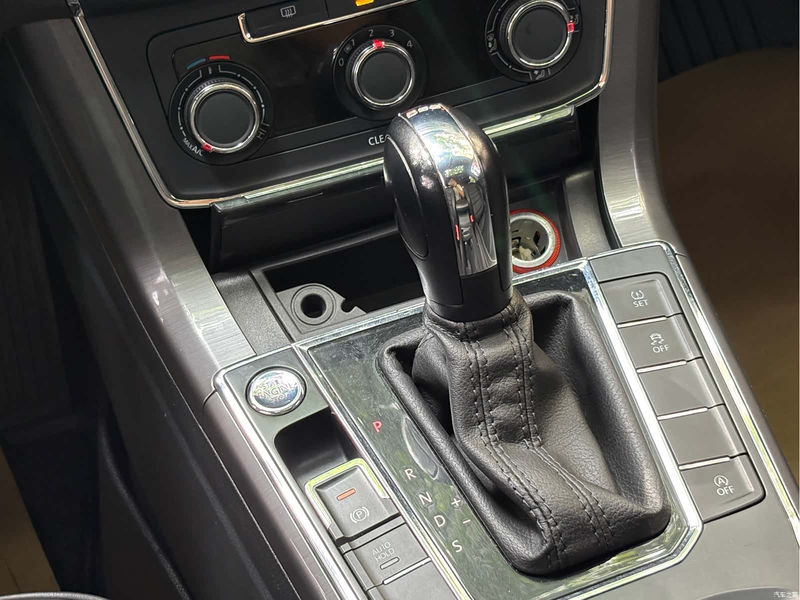 Volkswagen Passat, 2018 10