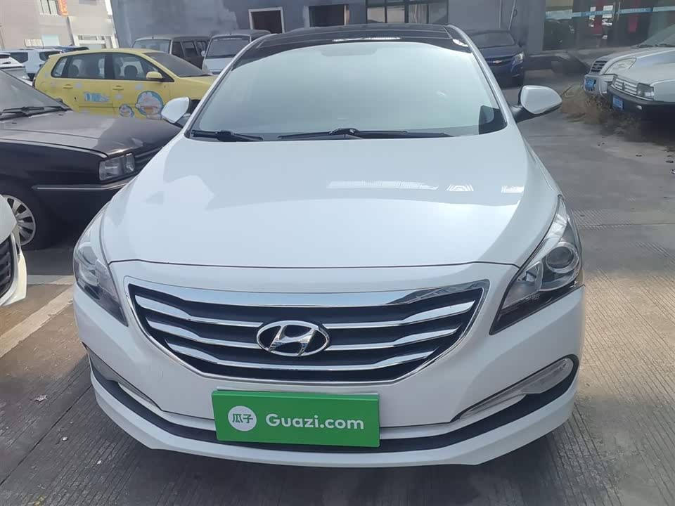 Hyundai Name picture