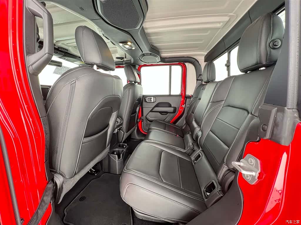 Jeep Gladiator, 2023 21