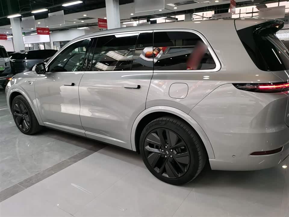 Li Auto Ideal L9
