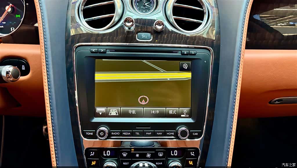 Bentley Flying Spur, 2019 26