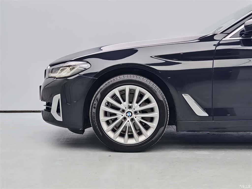 BMW 5 Series, 2022 6