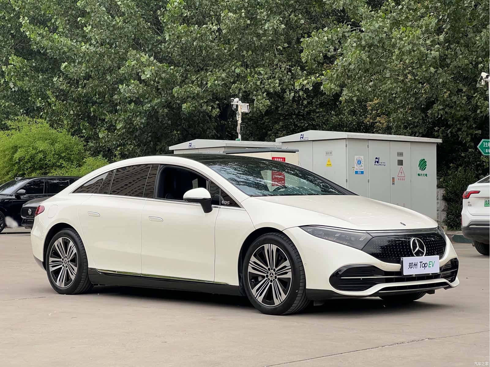 Mercedes-Benz EQS, 2023 7
