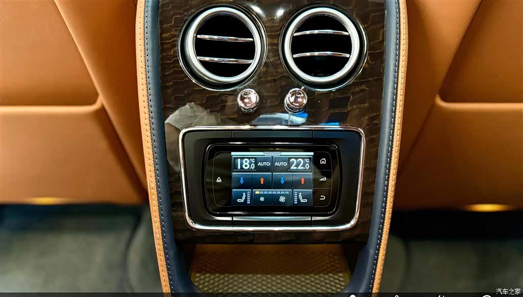 Bentley Flying Spur, 2019 9