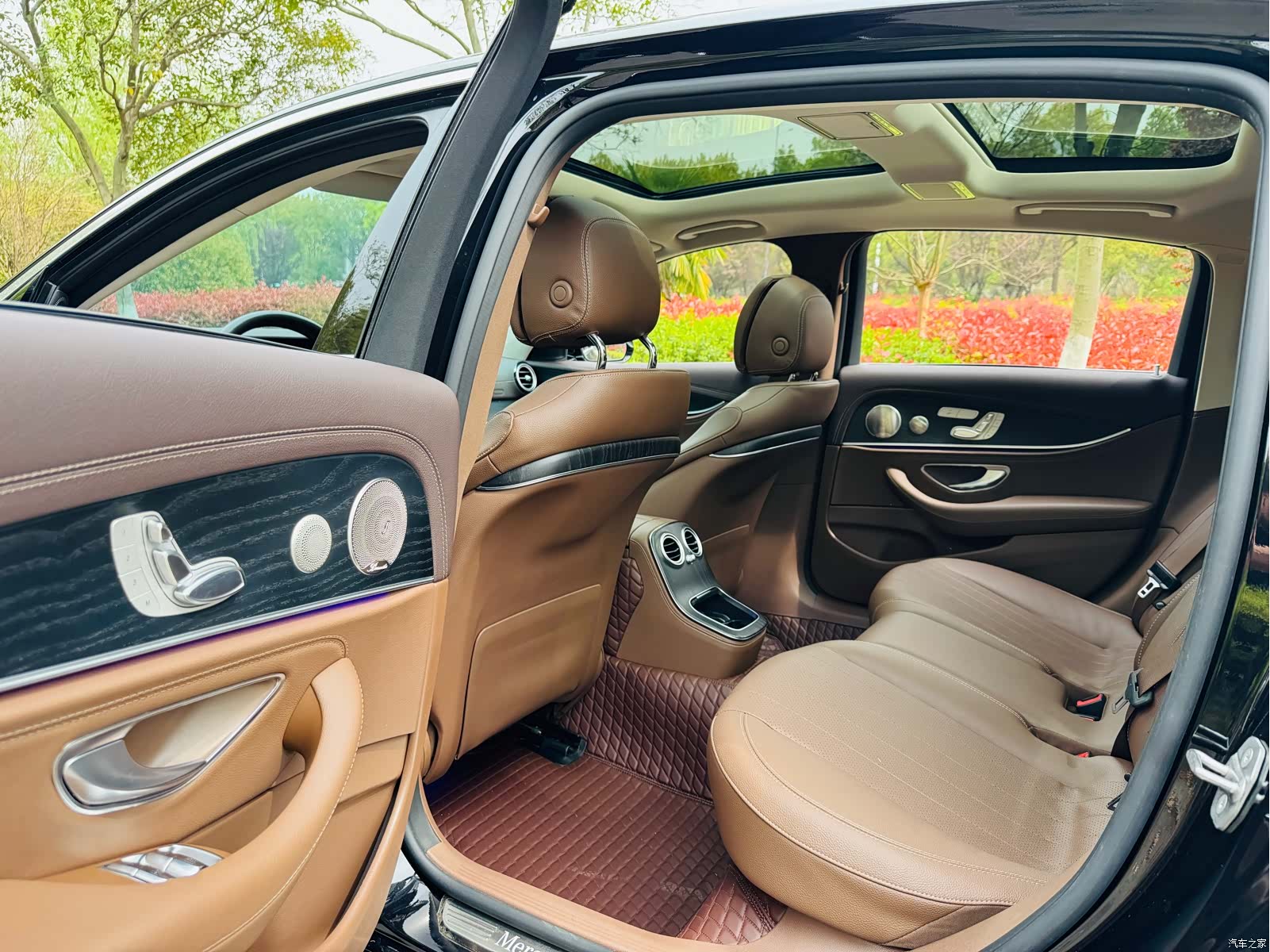 Mercedes-Benz E-Class, 2023 7