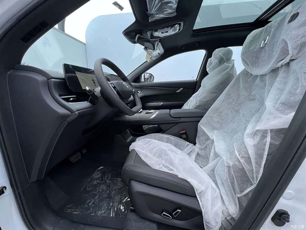 Changan CS75, 2025 13