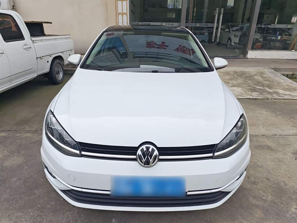 Volkswagen golf