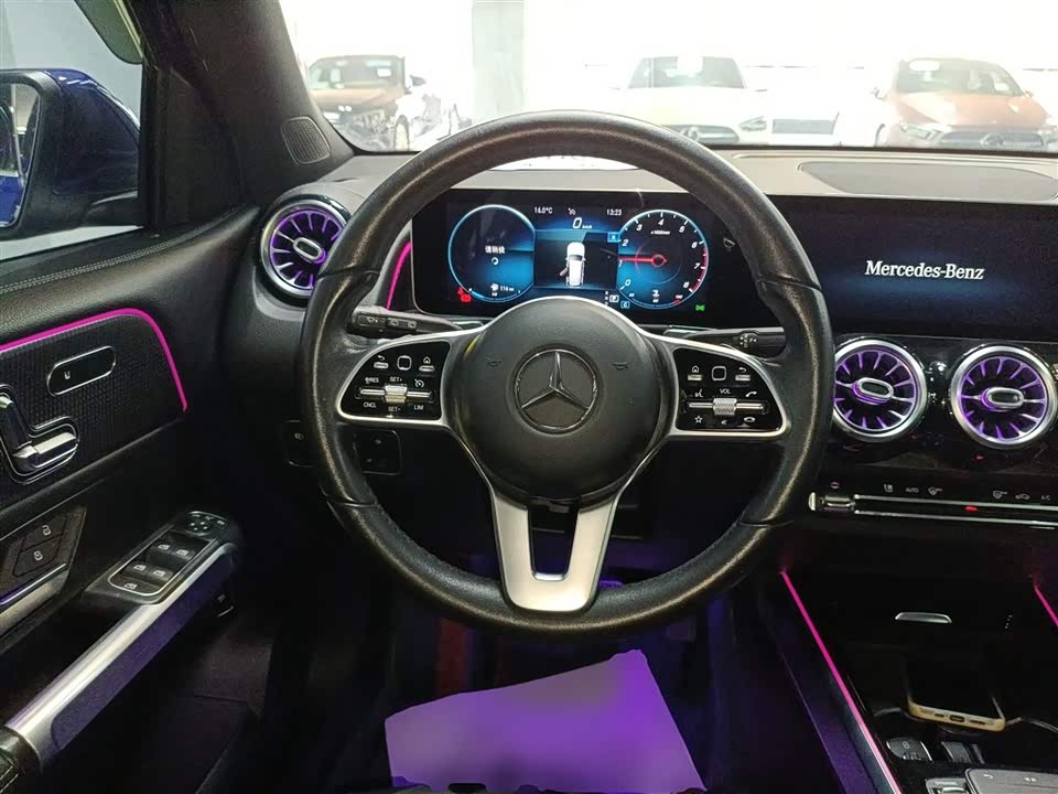Mercedes-Benz GLB