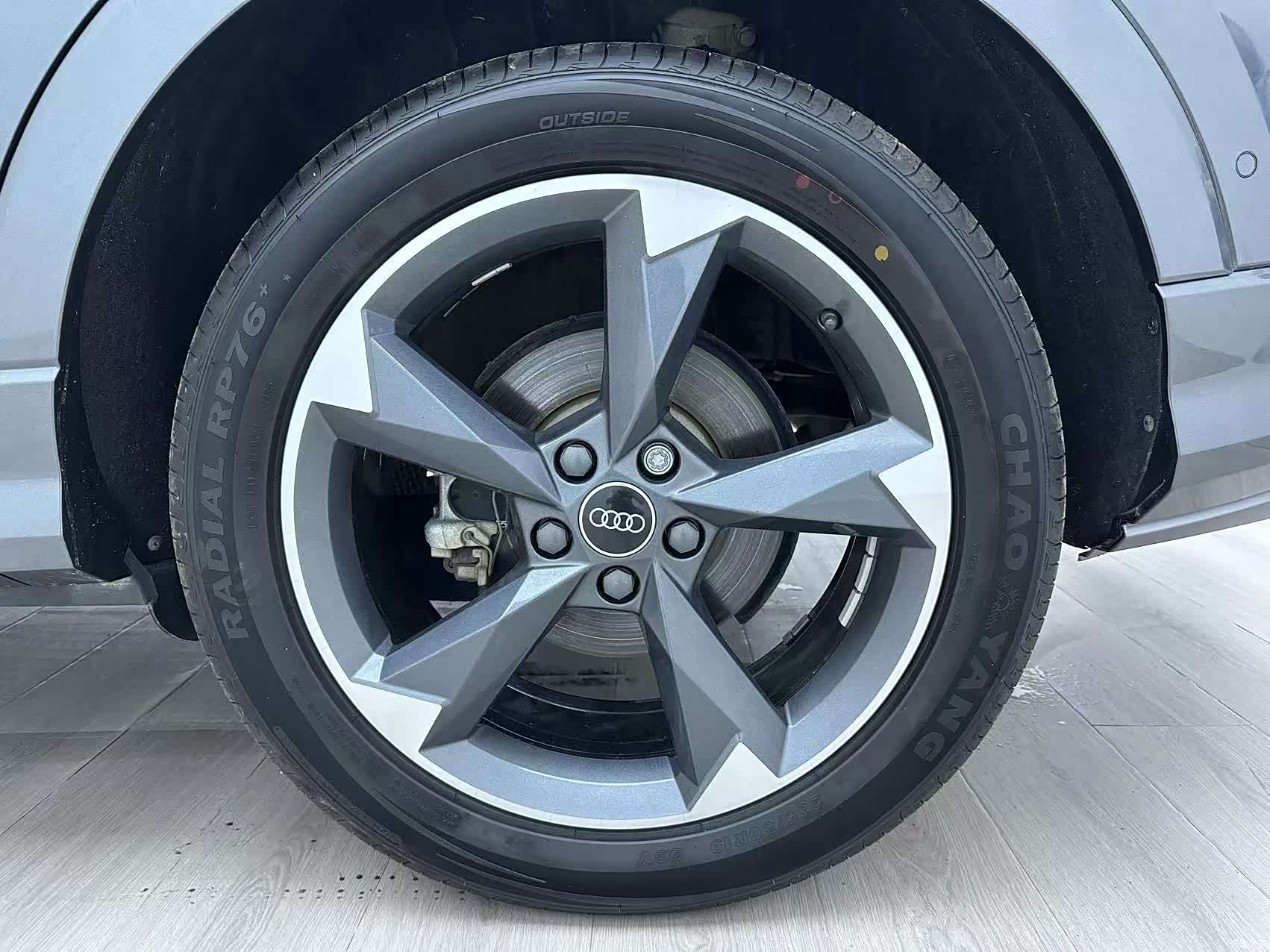 Audi Q3, 2023 19