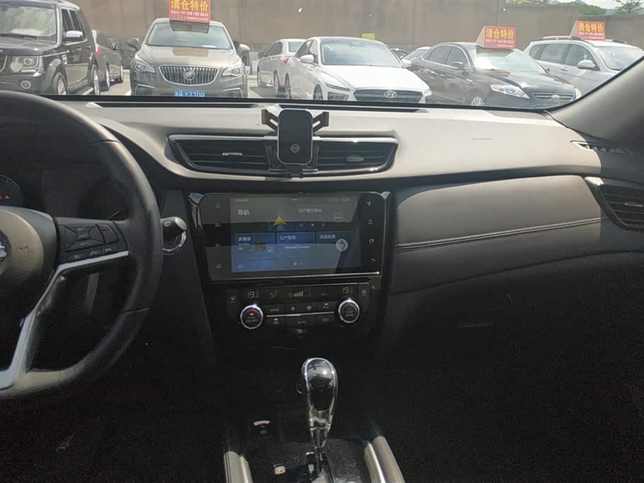 Nissan Qijun Nissan Qijun