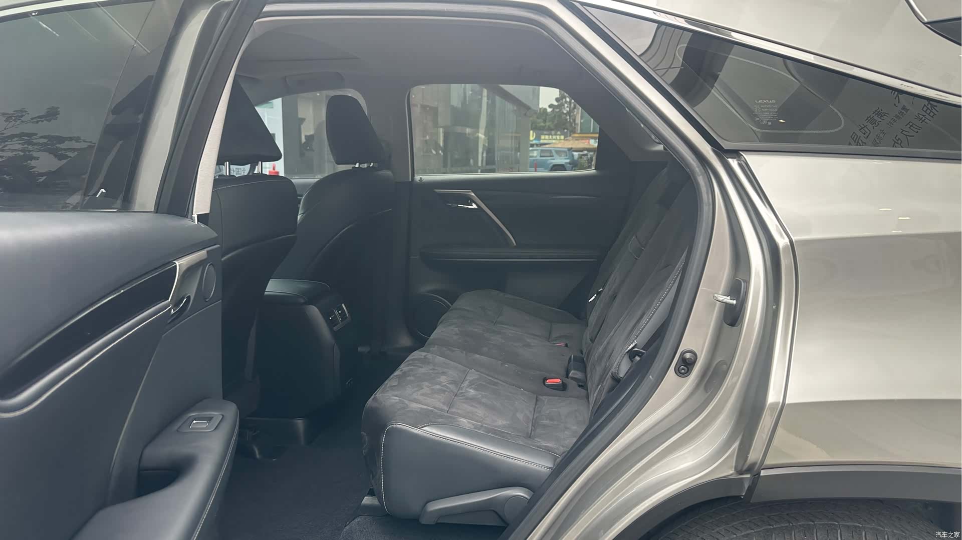Lexus RX, 2021 все фото