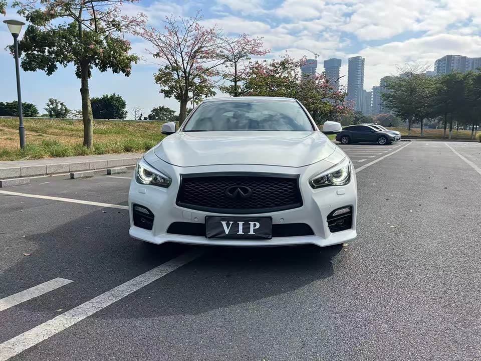 Infiniti Q50