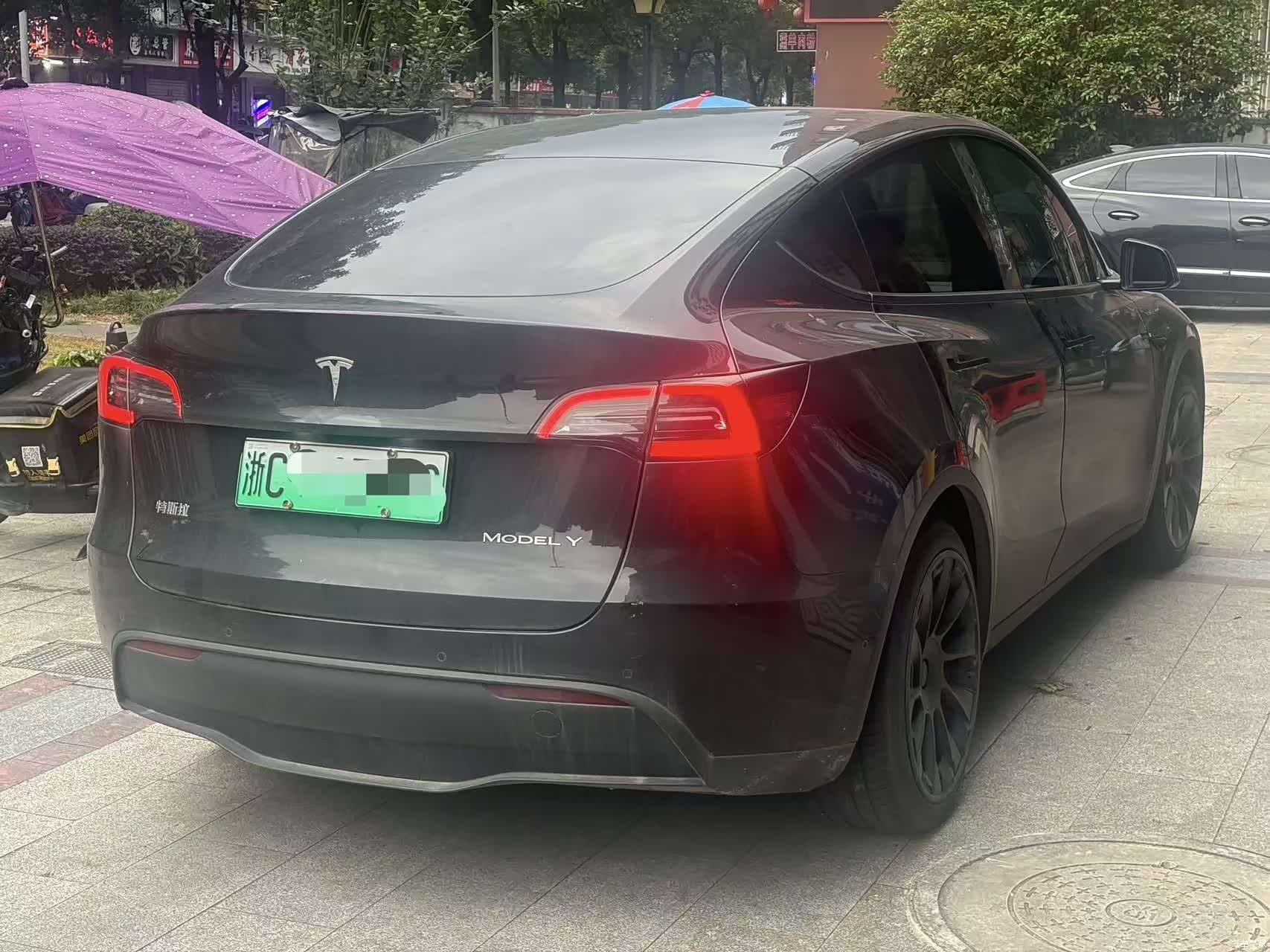 Tesla Model Y, 2024 8