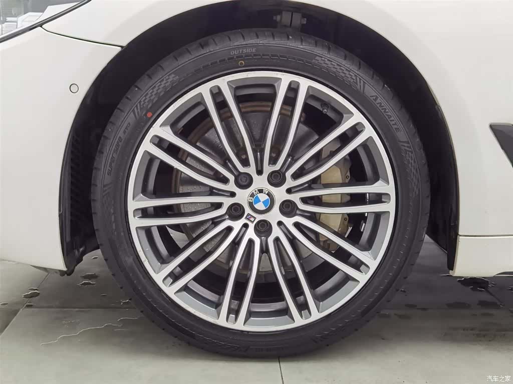 BMW 5 Series, 2018 17