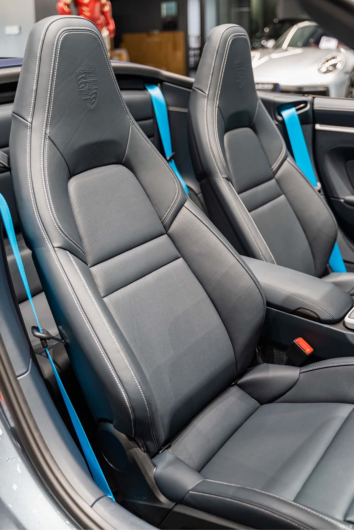Porsche 911, 2025 27
