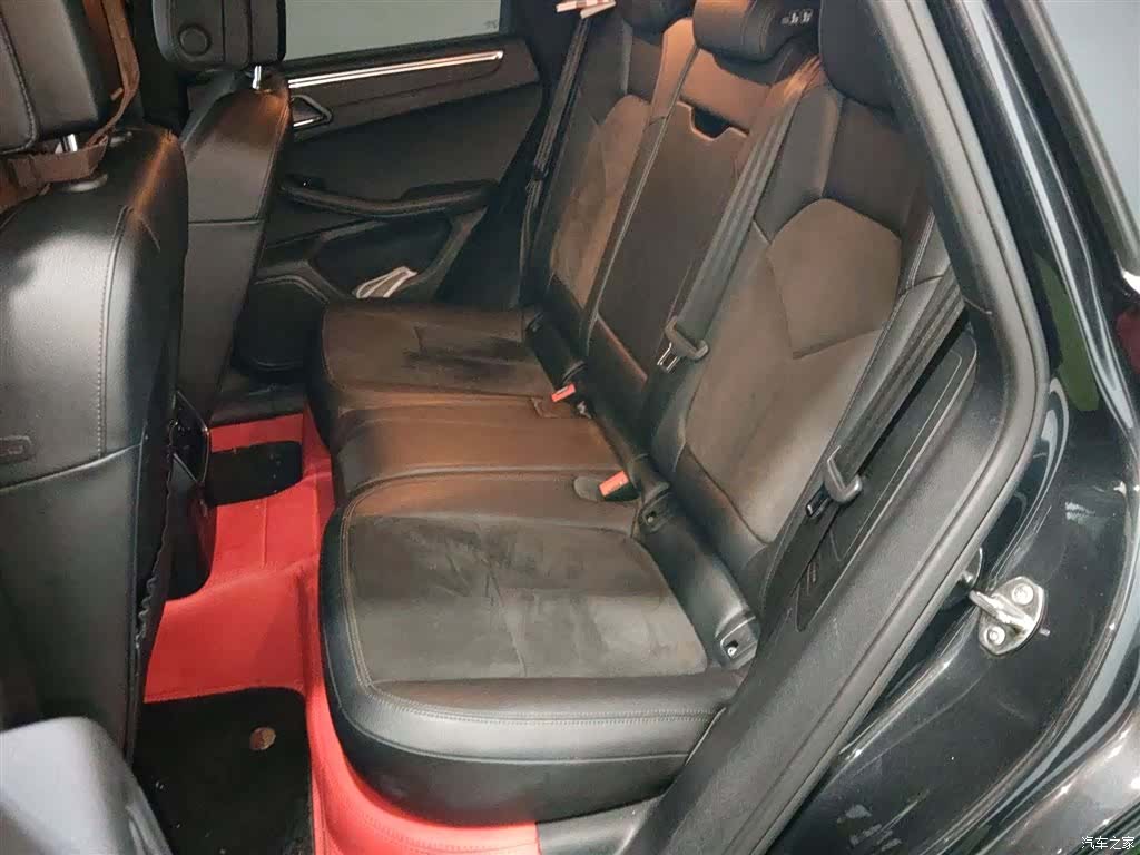 Porsche Macan, 2019 13