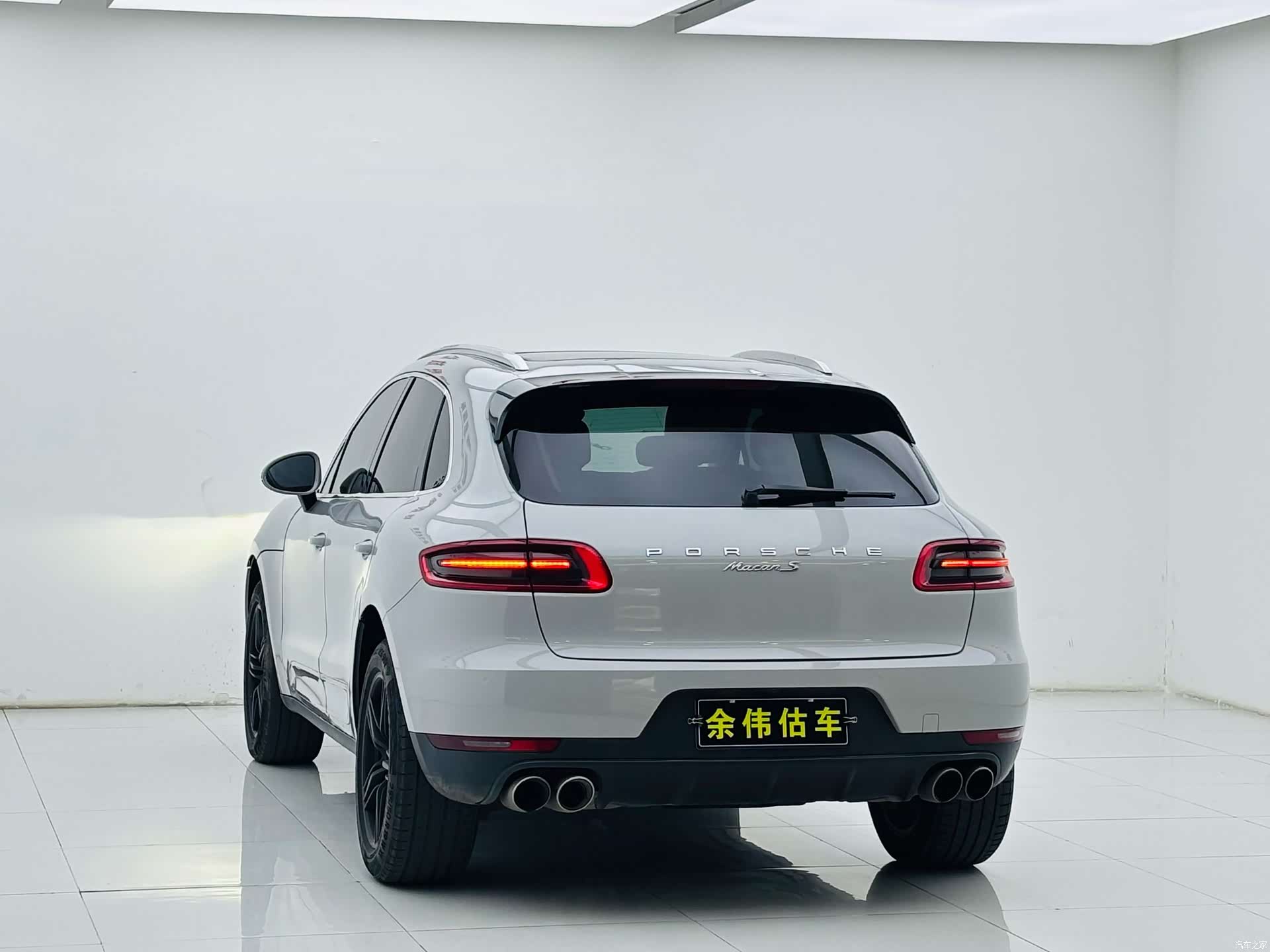 Porsche Macan, 2015 все фото