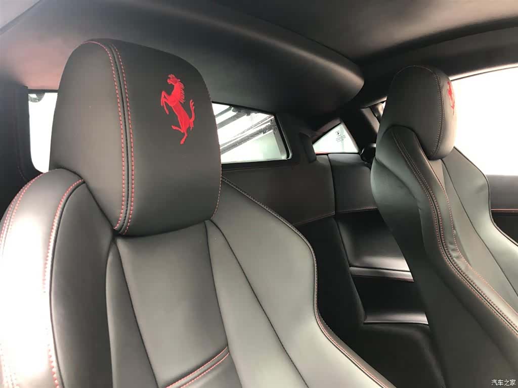 Ferrari 458, 2011 9