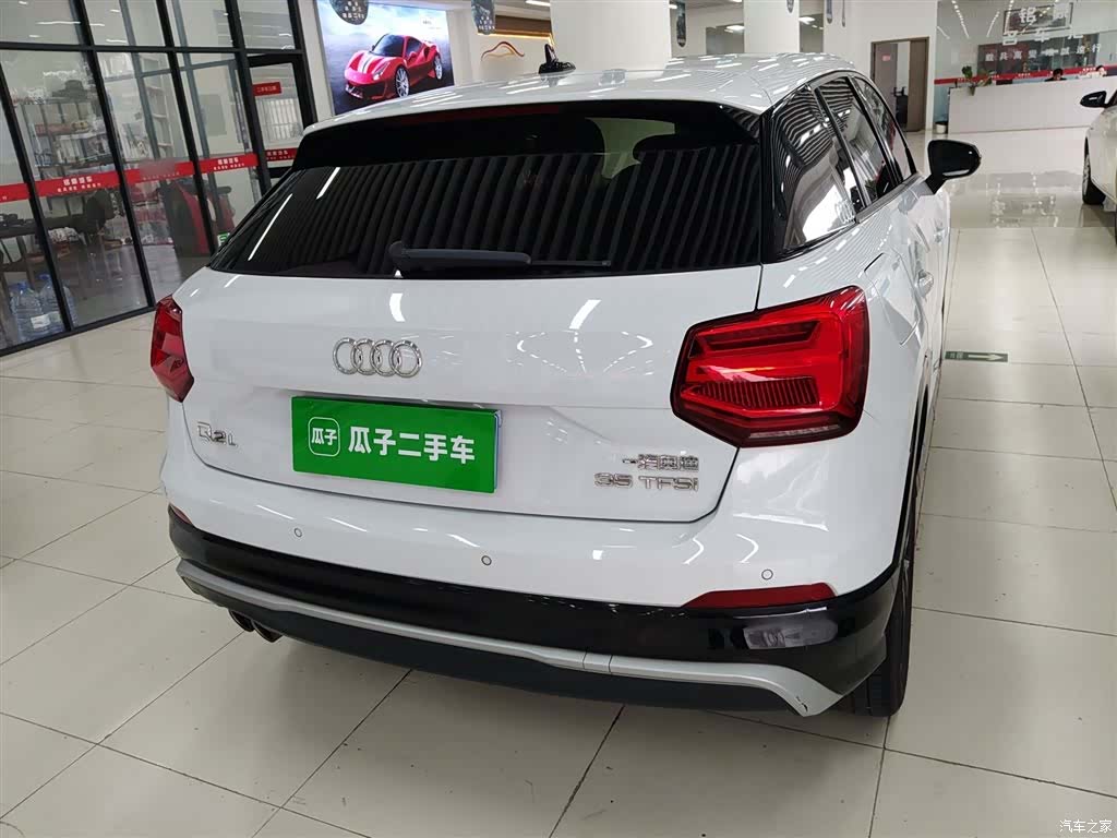 Audi Q2L, 2019 4