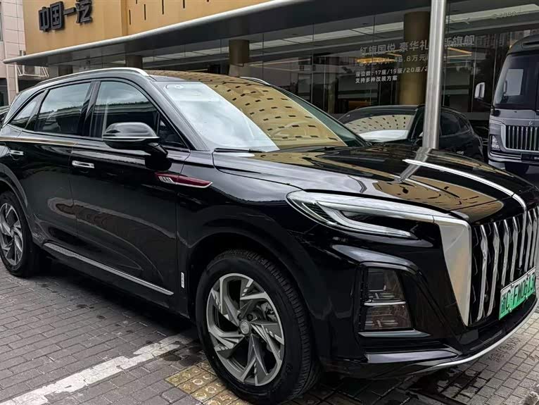 Hongqi HS3 PHEV