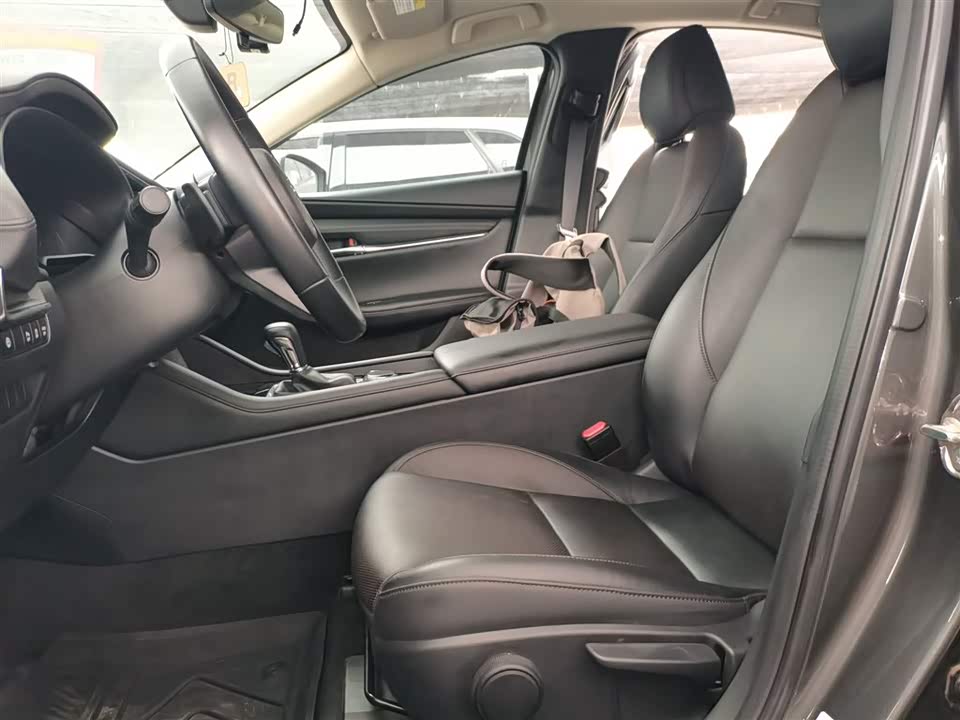 Mazda 3 Angkesaila Mazda 3 Angkesaila
