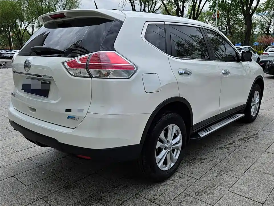 Nissan Qijun