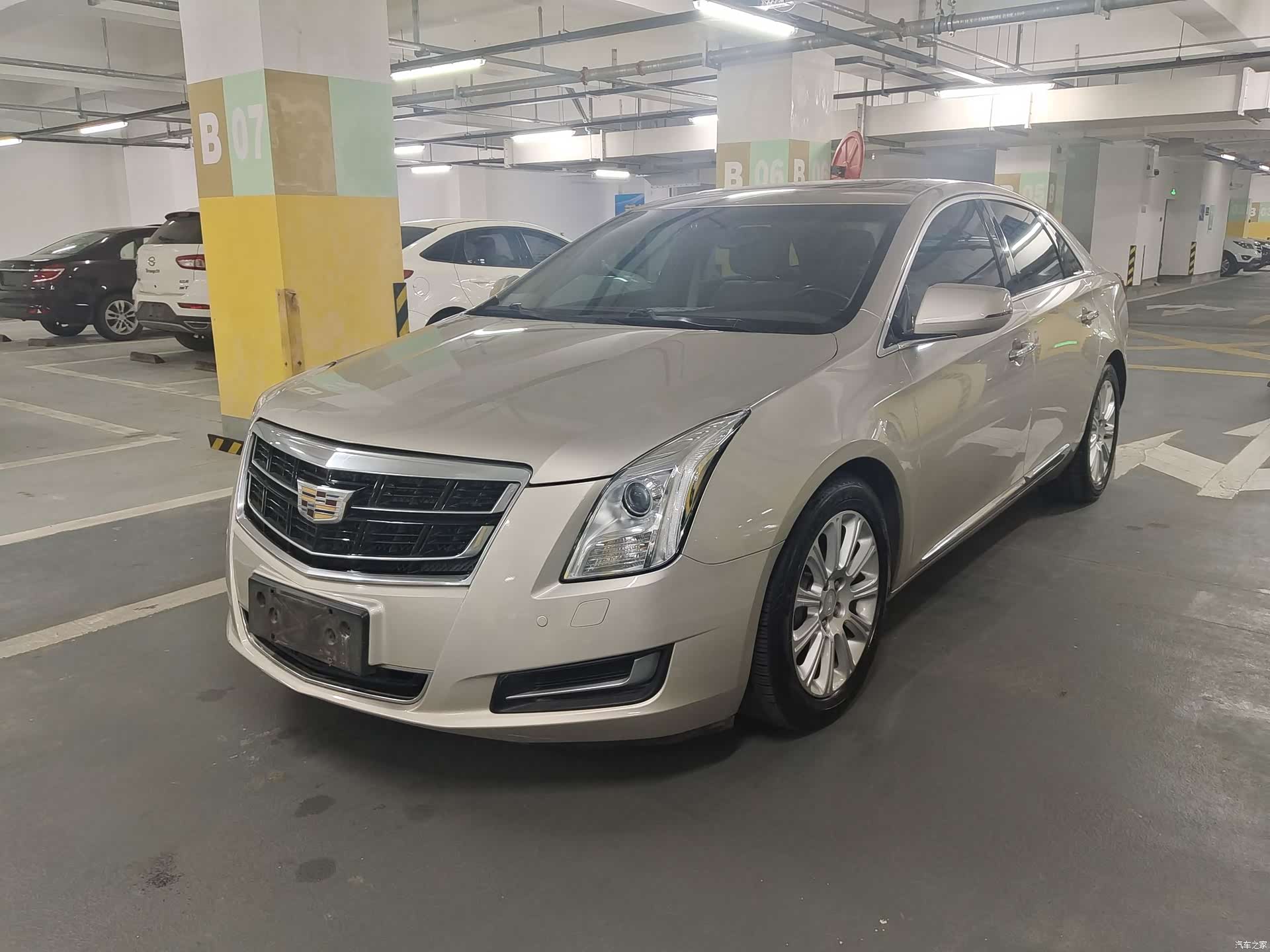 Cadillac XTS, 2016 1