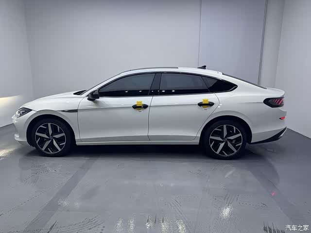 Volkswagen Lamando, 2024 4
