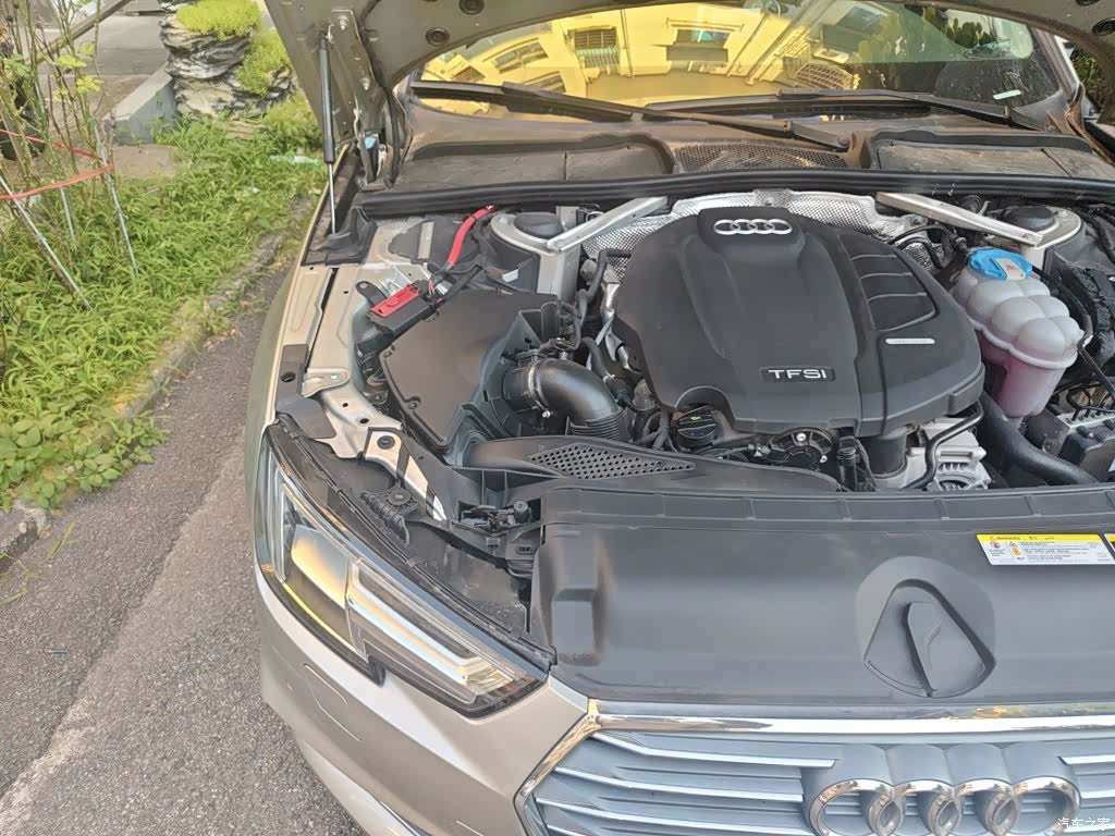 Audi A4L, 2018 21