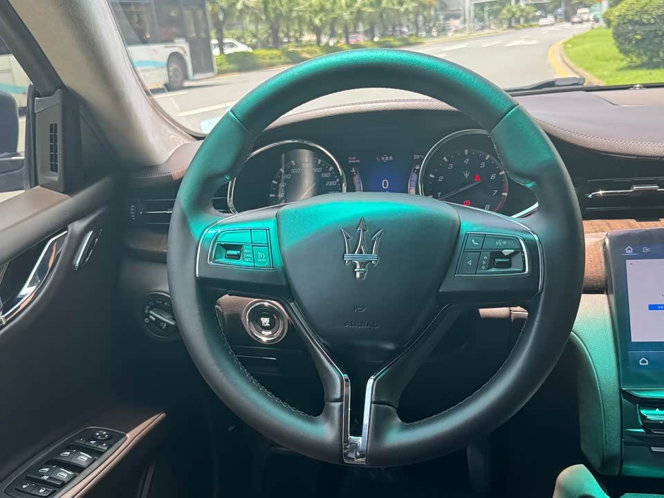 Maserati President