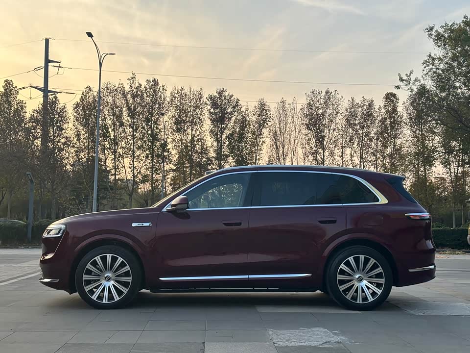 AITO Ask the world M7