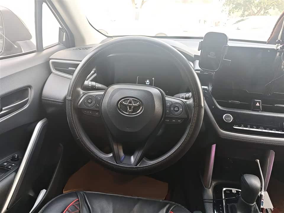 Toyota Corolla Sharp amplifier