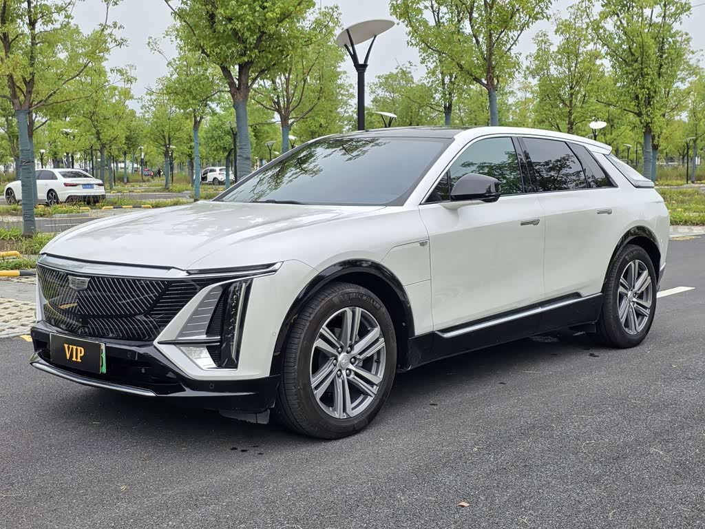 Cadillac IQ
