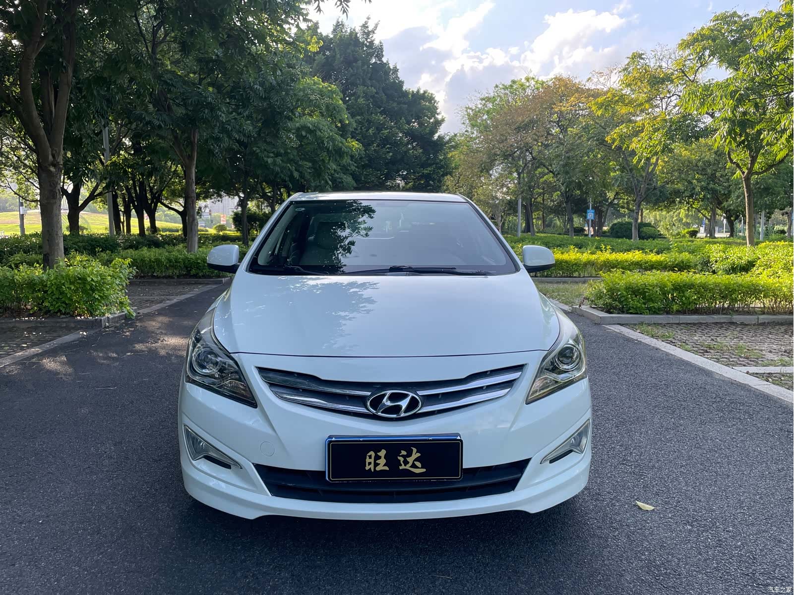 Hyundai GLS, 2016 2