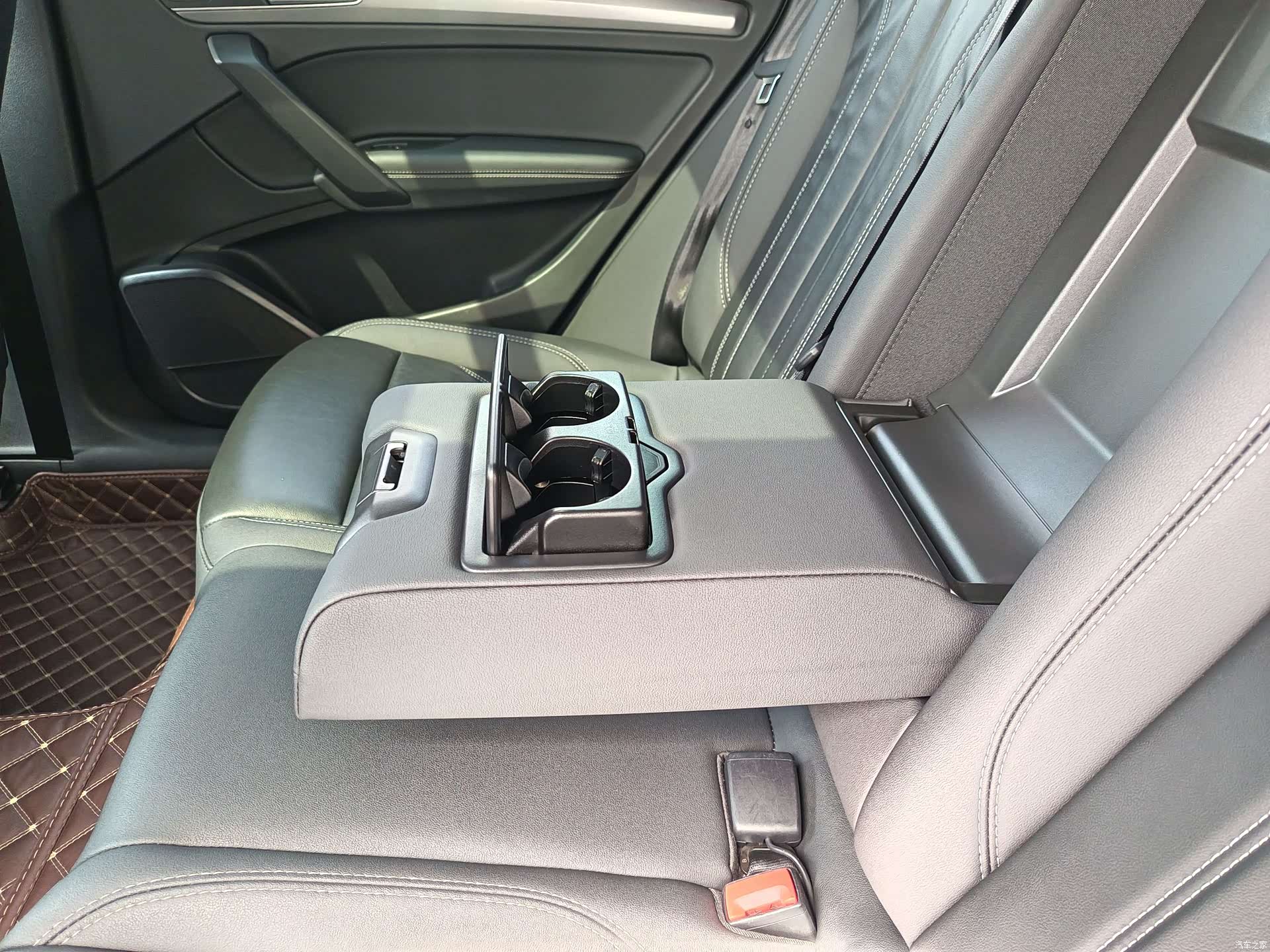 Audi Q5L, 2021 17