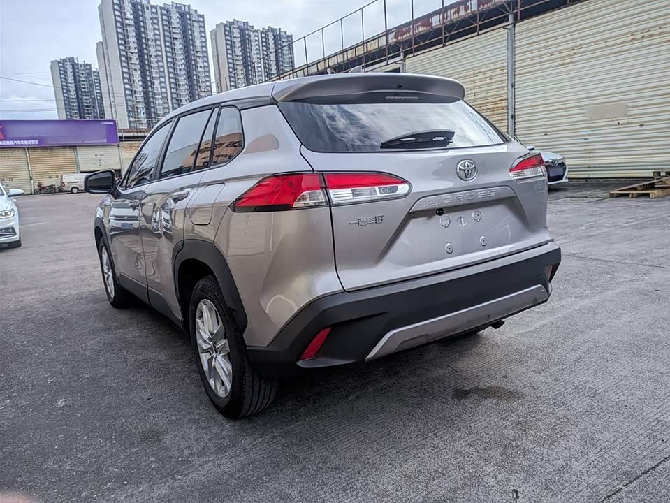 Toyota Corolla Sharp amplifier