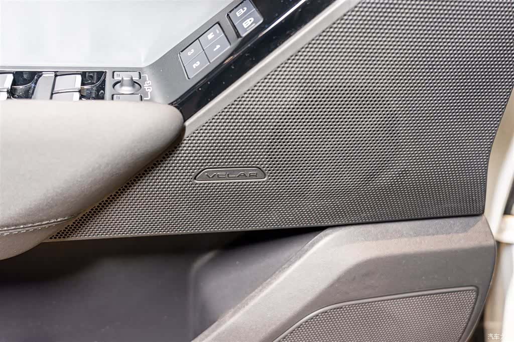 Land Rover Range Rover, 2025 16