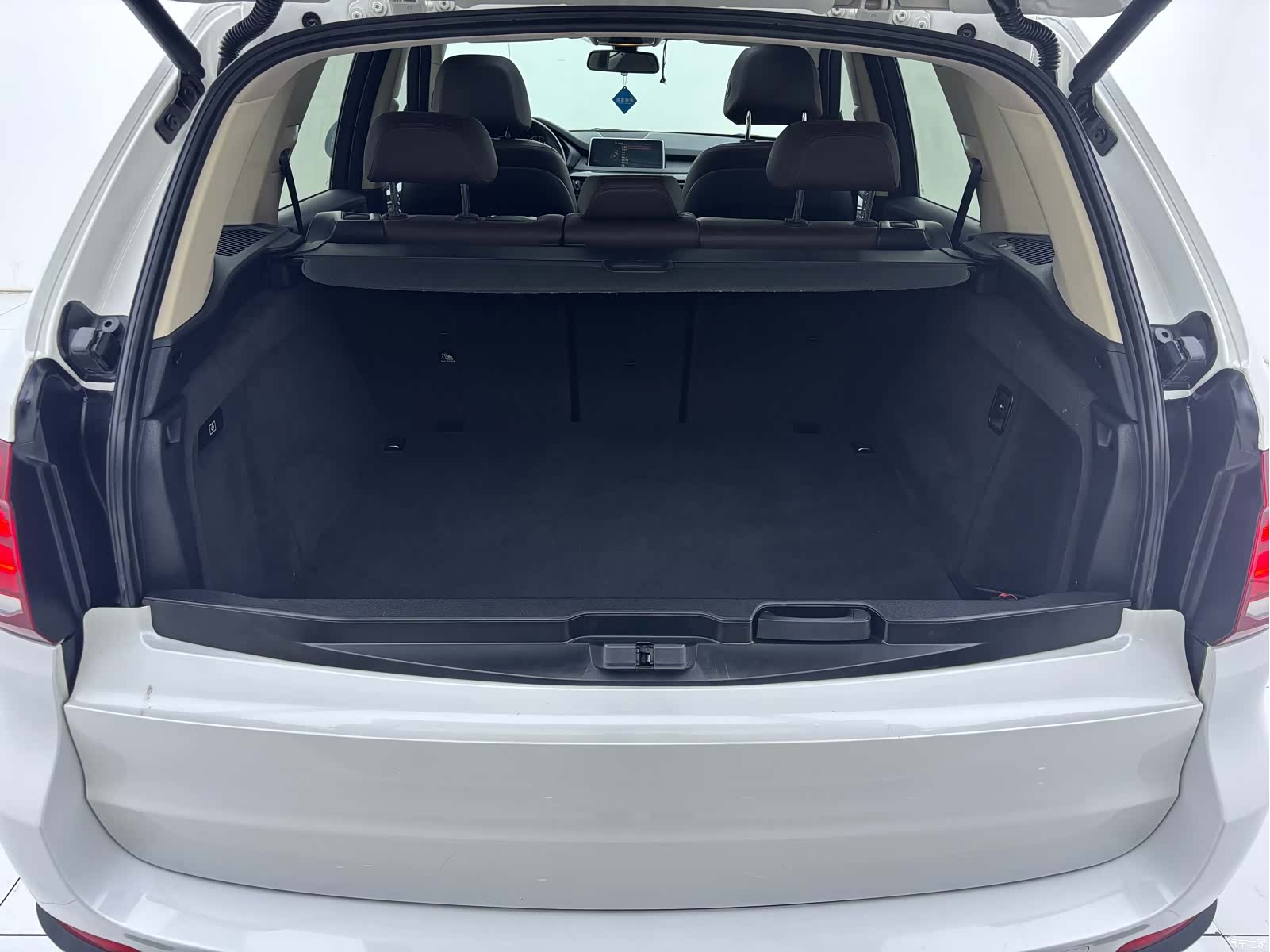 BMW X5, 2015 16
