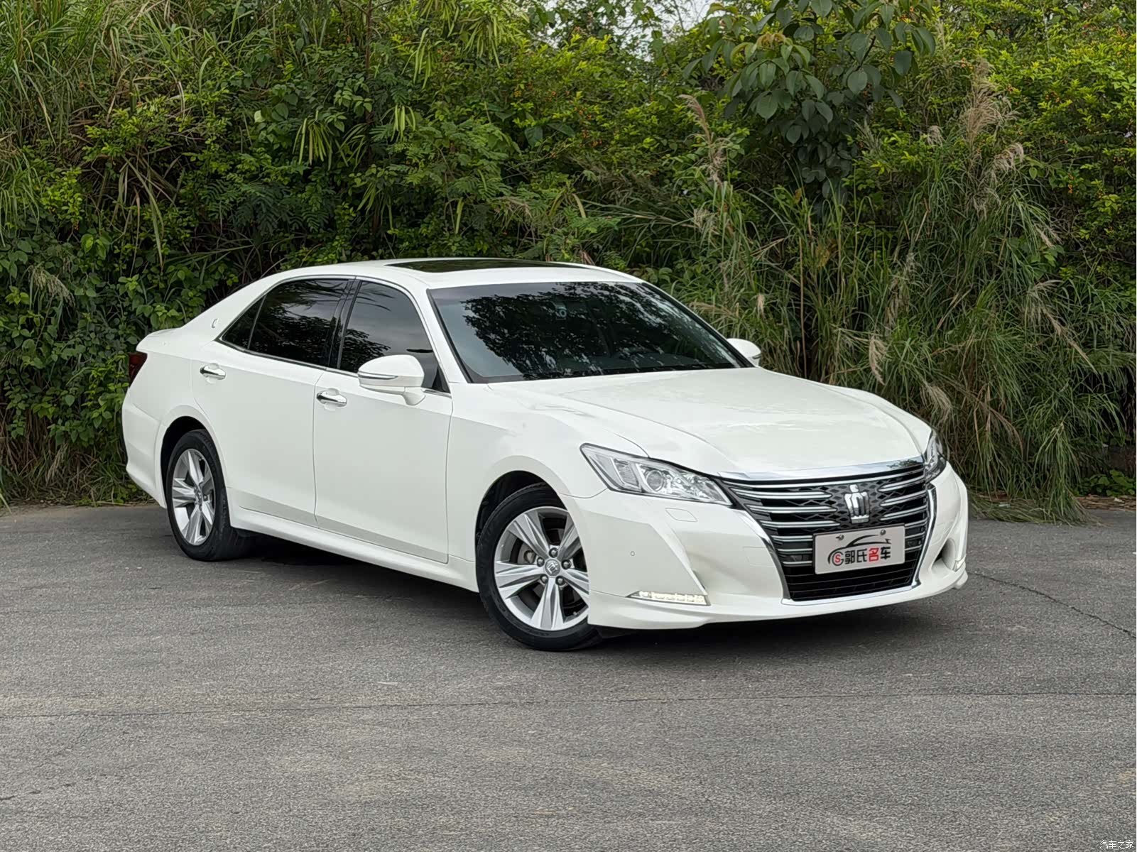 Toyota Crown, 2016 3