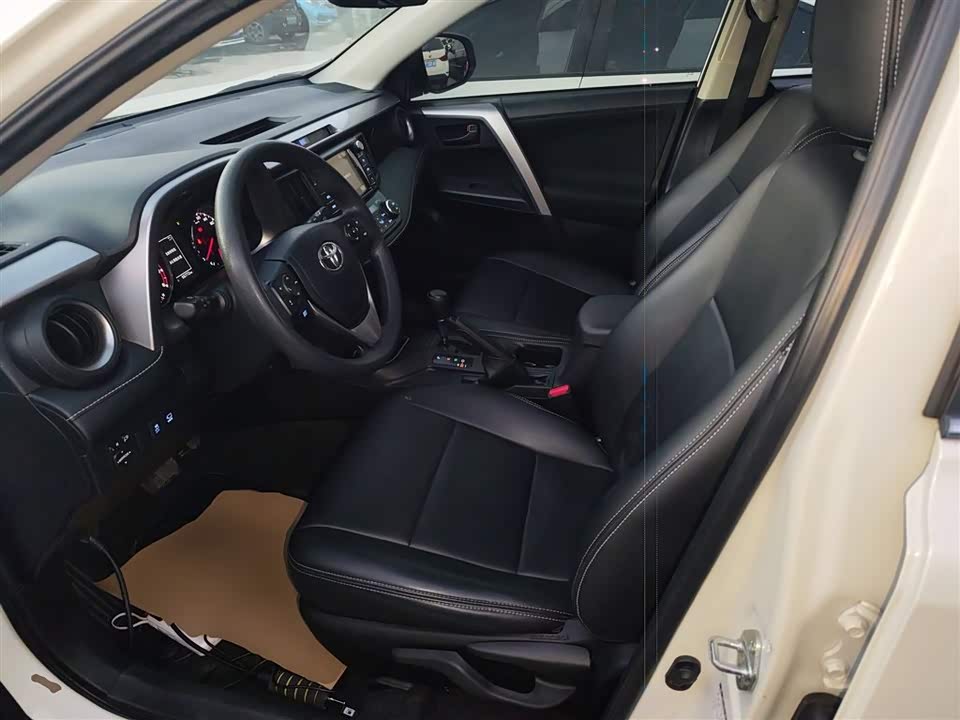 Toyota RAV4 Rongfang