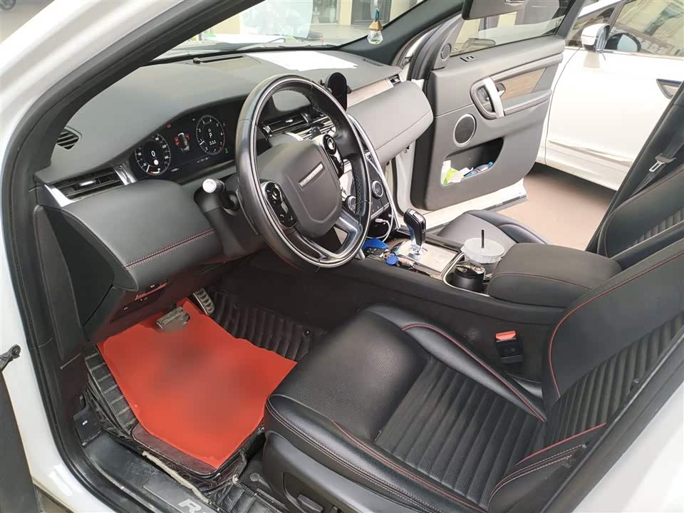 Land Rover Discover sports